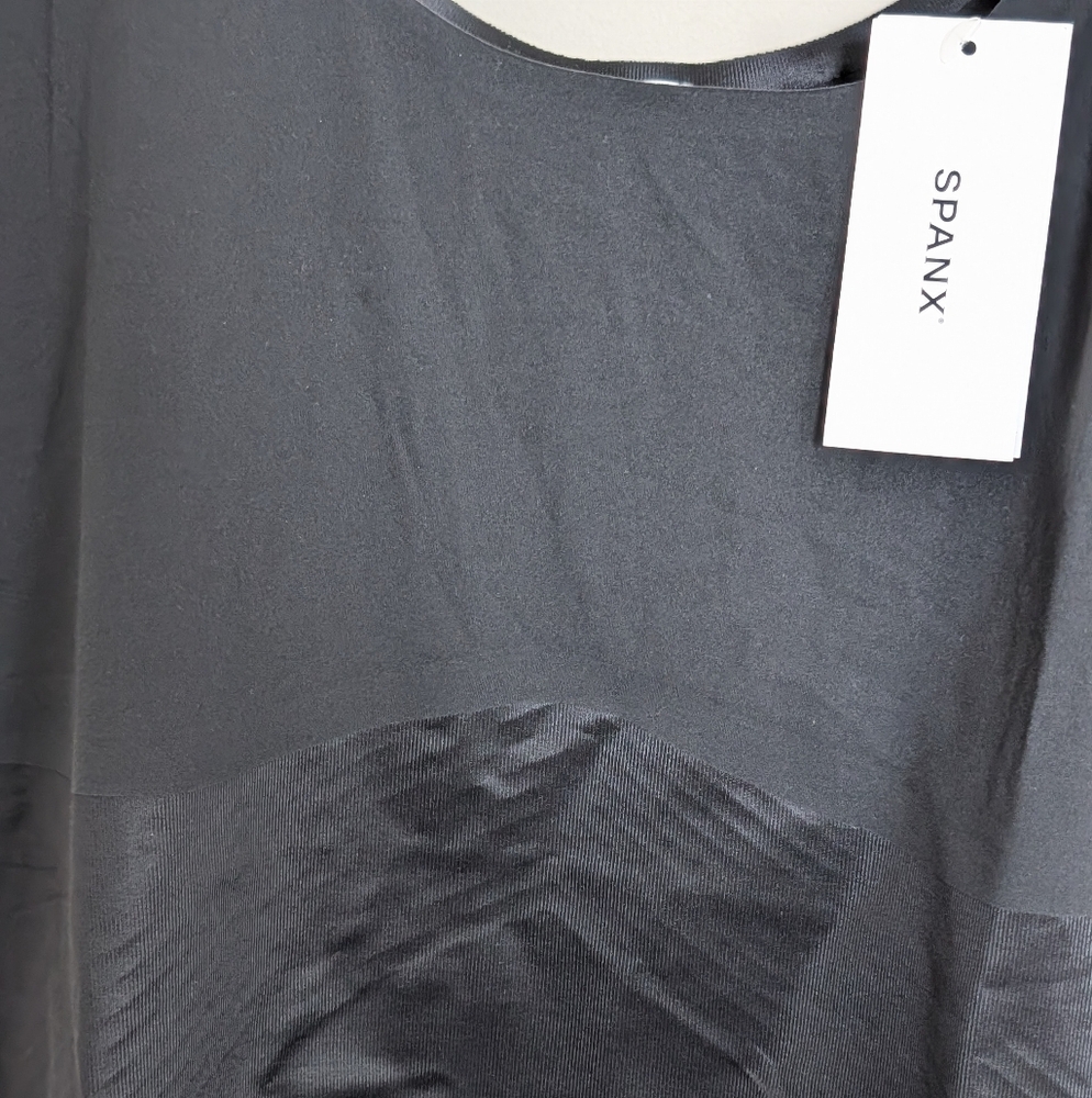 SPANX Shapewear Invisible Tank XL VERY BLACK NWT - Picture 2 of 8